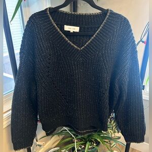 John + Jenn Black V-Neck Sweater, glimmering gold/black, size large